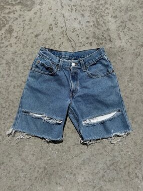 Vintage Levi’s Jean Shorts 25